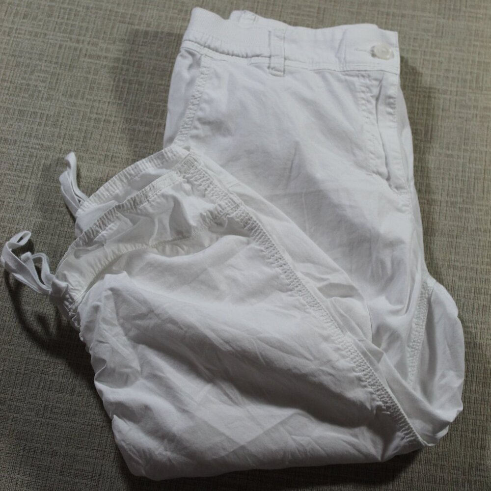 Chico's Collection Gathered Leg Cropped Pants